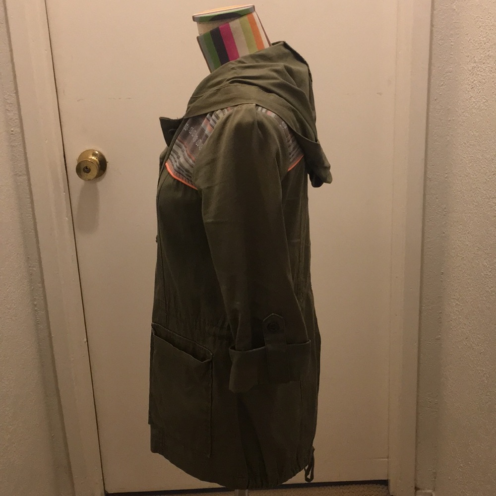 Charlotte Rouse Green jacket - Picture 2 of 3